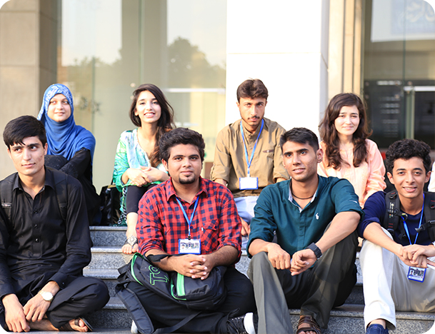 Friends of LUMS UK community members